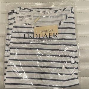Ekouaer Maternity Striped Tee - White & Black